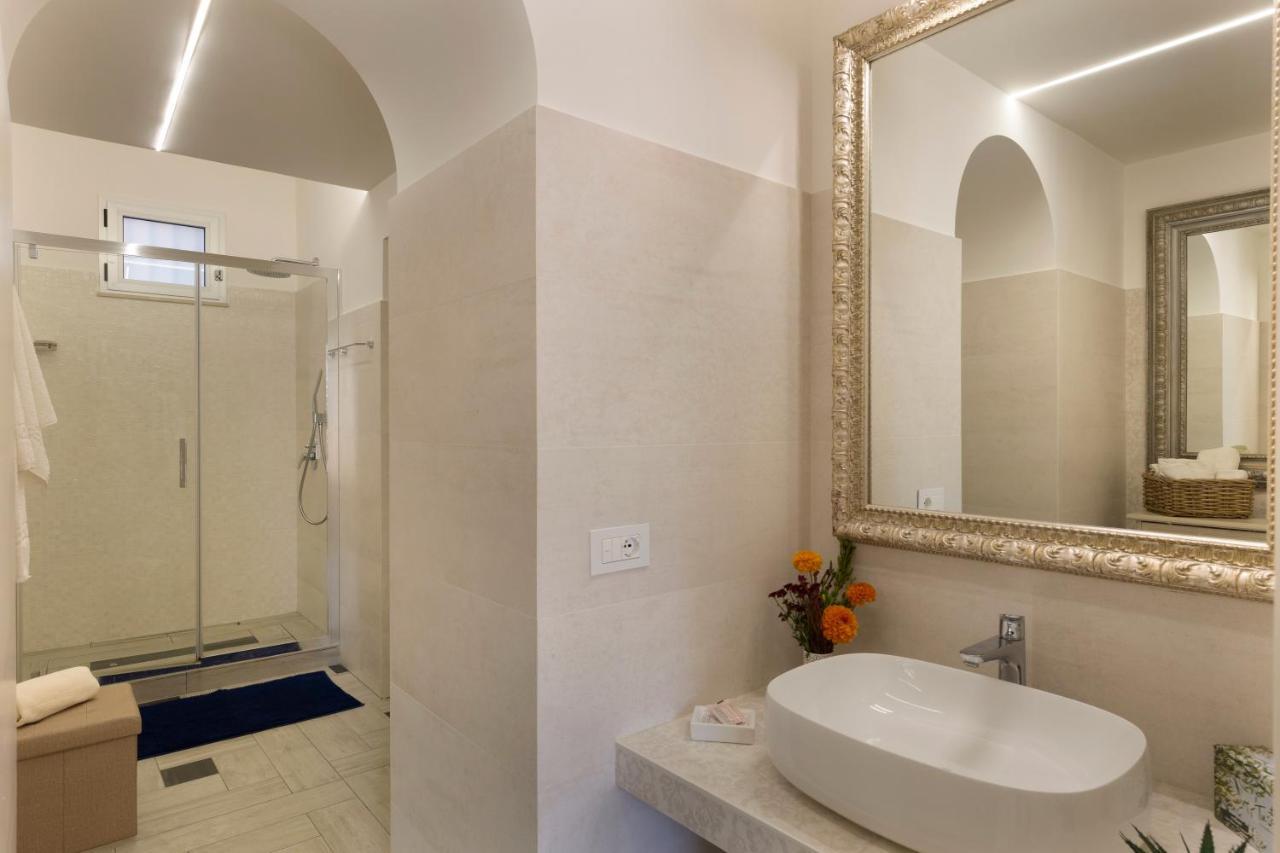 Yourhome - Royal Blue Suite Sorrento Exterior foto